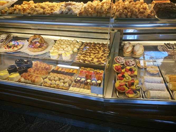 Fotografia tomada fuera de Forn i Pastisseria Prat - Pastelería en Mollet del Vallès, Barcelona