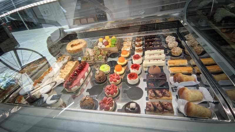 Fotografia tomada fuera de La Botiga Raiguer - Forn de pa en Mollet del Vallès, Barcelona