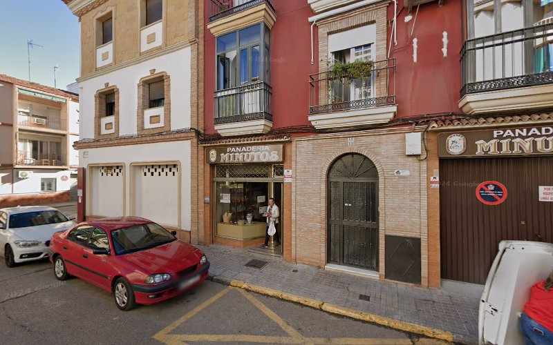 Fotografia tomada fuera de Panadería Minutos - Panadería en Andújar, Jaén