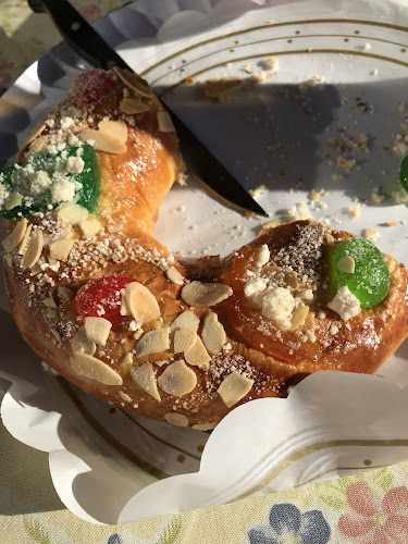 Fotografia tomada fuera de Confitería San Juan - Panadería en Villanueva de la Peña, Cantabria