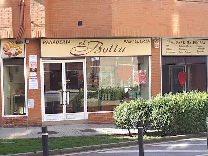 Fotografia tomada fuera de Pastelería El Bollu - Panadería en Oviedo, Asturias