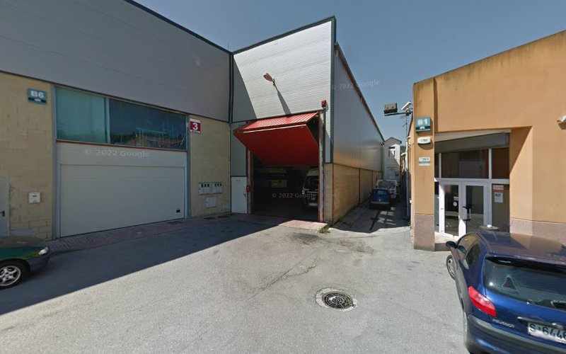 Fotografia tomada fuera de Helados Covadonga Fábrica - Heladería en Barquera (La), Cantabria