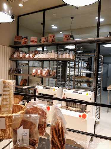 Fotografia tomada fuera de Turris Aribau - Panadería en Barcelona, Barcelona