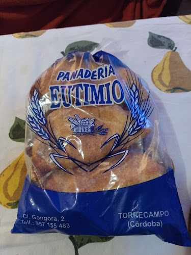 Fotografia tomada fuera de Panadería Eutimio - Panadería en Torrecampo, Córdoba