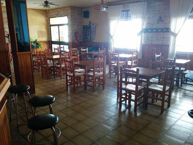 Fotografia tomada fuera de Cafetería Sm - Pastelería en Añora, Córdoba