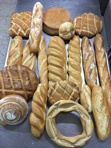 Fotografia tomada fuera de Panadería Tu Pan - Panadería en Vezdemarbán, Zamora