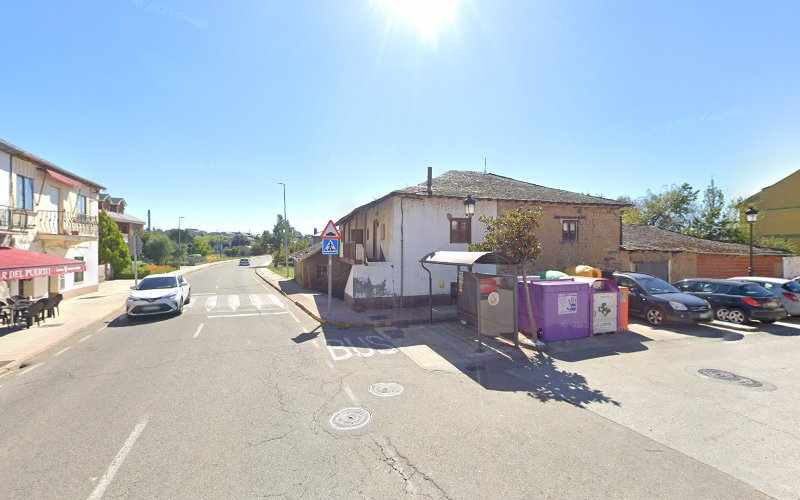 Fotografia tomada fuera de Juan Carlos Fernández García - Panadería en Cabañas Raras, León