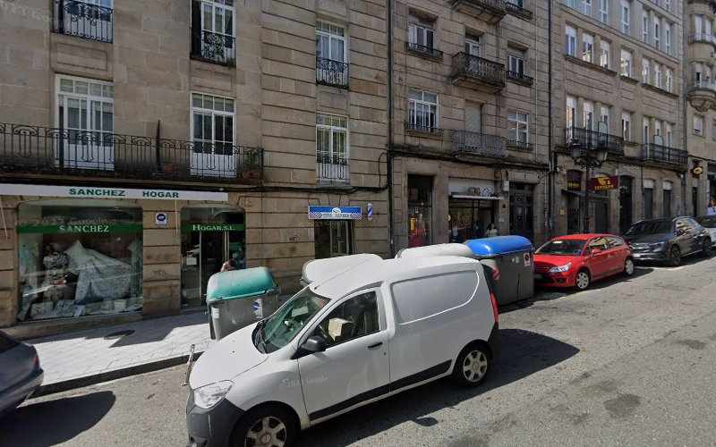 Fotografia tomada fuera de PAN PUNTO NEGRO - Panadería en Ourense, Orense