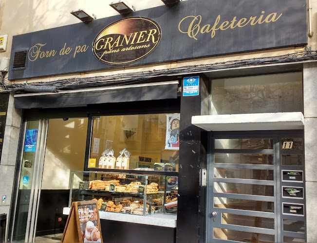 Fotografia tomada fuera de Granier - Forn de pa en Vilafranca del Penedès, Barcelona