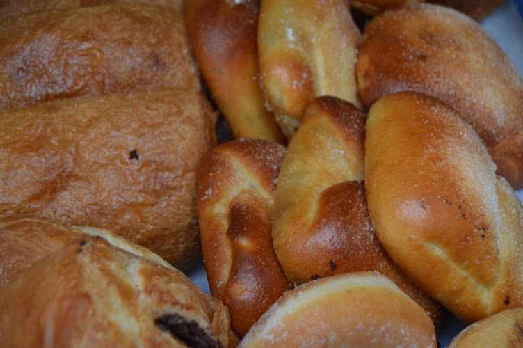 Fotografia tomada fuera de Panadería Hermanos Fresneda López - Panadería en El Pedernoso, Cuenca