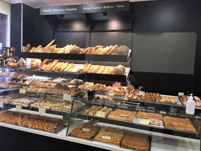 Fotografia tomada fuera de Panadería Rey Dulce - Pastelería en León, León