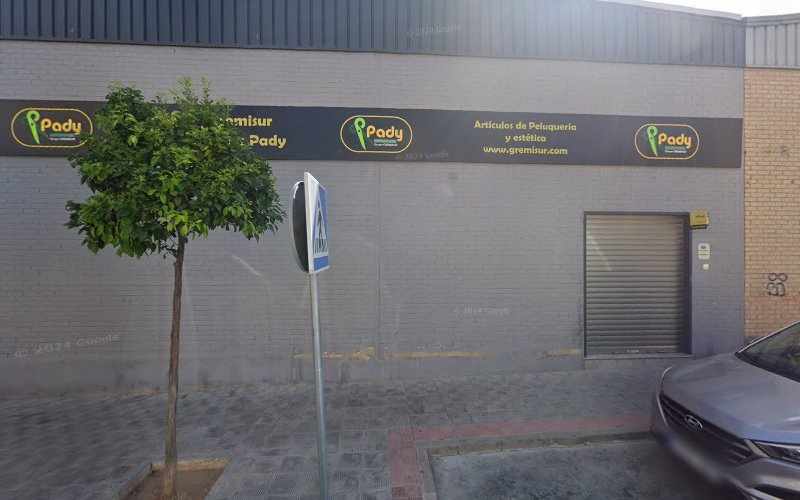 Fotografia tomada fuera de La Tienda Nueva - Panadería en Dos Hermanas, Sevilla