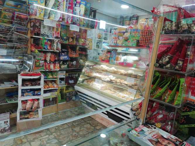 Fotografia tomada fuera de Dulces Elena Panadería J. Tobar - Panadería en Burgos, Burgos
