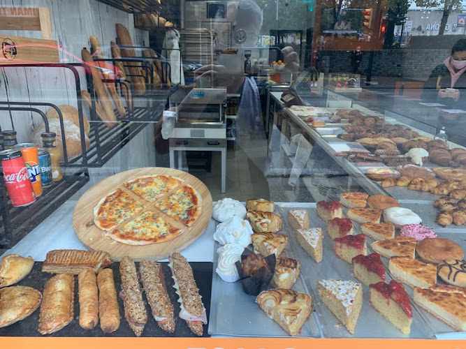 Fotografia tomada fuera de Giropa - Panadería en Girona, Girona
