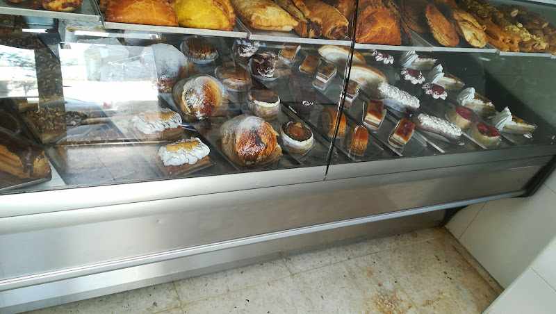 Fotografia tomada fuera de Confitería Salvik - Panadería en Alcantarilla, Murcia
