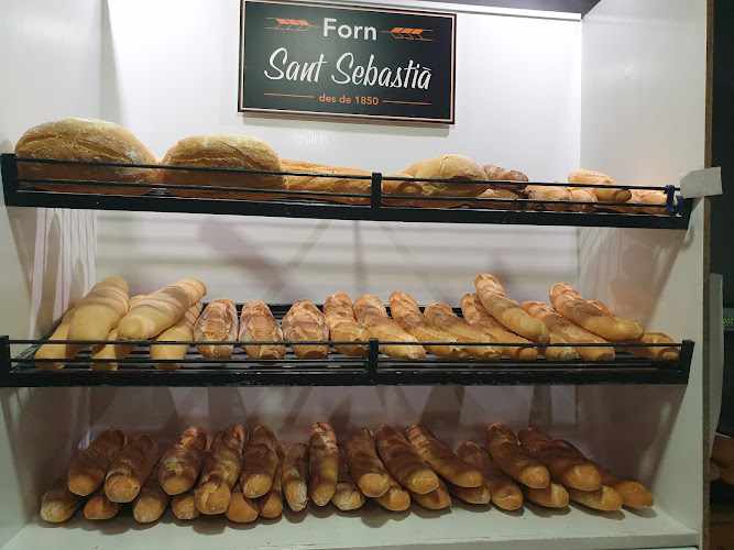 Fotografia tomada fuera de Forn Sant Sebastia - Forn de pa en La Pobla de Vallbona, Valencia