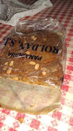 Fotografia tomada fuera de Panadería Roldán - Panadería en S. Bartolomé de la Torre, Huelva