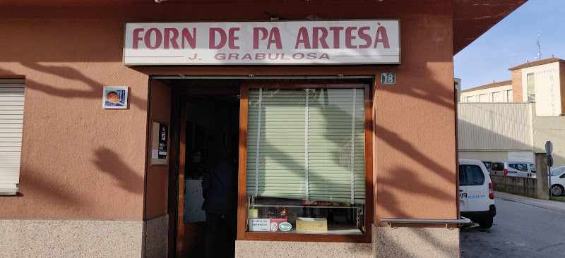 Fotografia tomada fuera de Forn Grabulosa C B - Panadería en Vall De Bianya ( La ), Girona