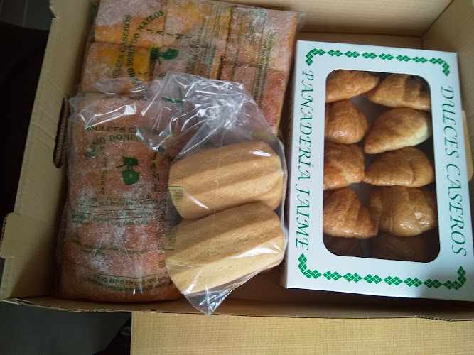 Fotografia tomada fuera de Panaderías Jaime - Panadería en Arroyomolinos de la Vera, Cáceres