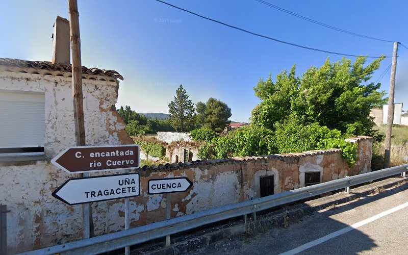 Fotografia tomada fuera de panadería - Panadería en Villalba de la Sierra, Cuenca