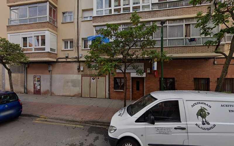 Fotografia tomada fuera de Pan de Leña Villegas - Panadería en Burgos, Burgos
