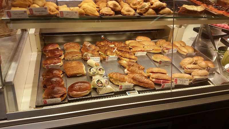 Fotografia tomada fuera de Pastelería Mallorca Zielo - Pastelería en Pozuelo de Alarcón, Madrid