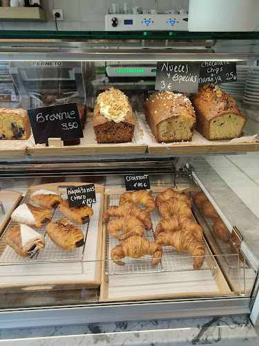 Fotografia tomada fuera de Panambí | Panaderia Cafetería - Cafetería en Madrid, Madrid