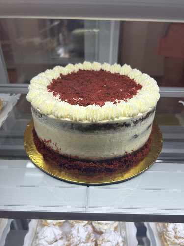 Fotografia tomada fuera de Pastelería - Panadería Colibrí - Pastelería en Serradilla, Cáceres