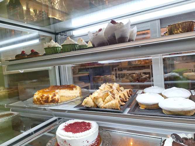 Fotografia tomada fuera de Pastelería y cafetería Marcelina & Co. - Cafetería apta para perros en Massanassa, Valencia