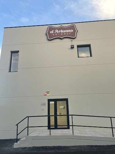 Fotografia tomada fuera de Obrador El Artesano - Pastelería en Zaragoza, Zaragoza