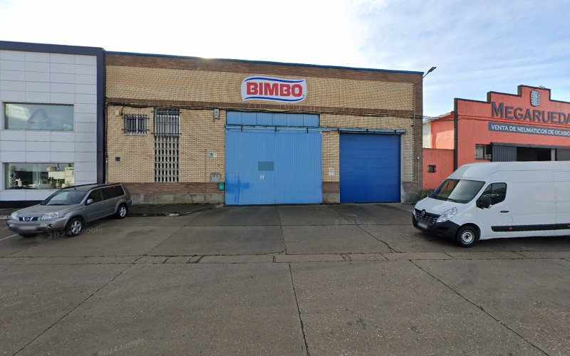 Fotografia tomada fuera de Panadería Bimbo - Panadería en Villares de la Reina, Salamanca