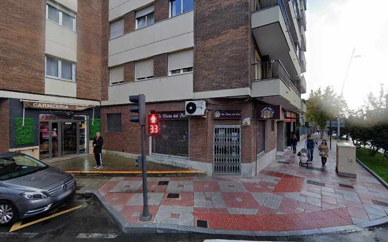 Fotografia tomada fuera de Confitería San Julián - Panadería en Salamanca, Salamanca