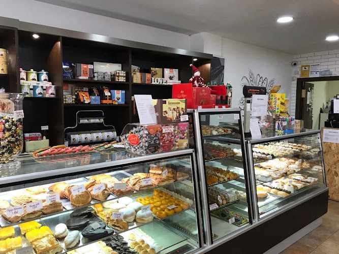 Fotografia tomada fuera de Pastelería Dolce Marla - Pastelería en Santa Marta de Tormes, Salamanca