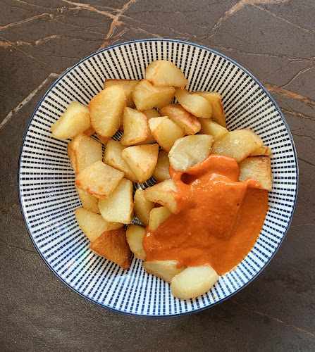 Fotografia tomada fuera de Forn de pa / Cafeteria Amelia - Panadería en Molins de Rei, Barcelona