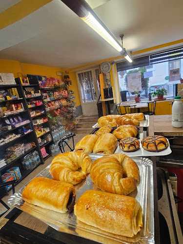 Fotografia tomada fuera de Pan y + - cafeterías en Langa de Duero, Soria