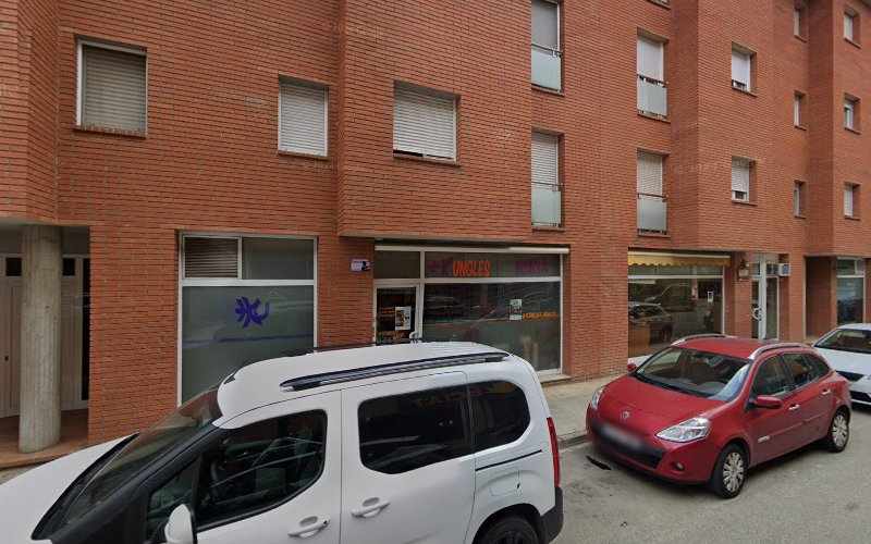 Fotografia tomada fuera de Forn de Pa Altarriba - Panadería en Torelló, Barcelona
