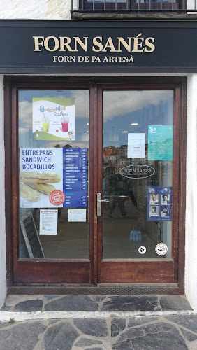 Fotografia tomada fuera de FORN DE PA SANES - Forn de pa en Cadaqués, Girona