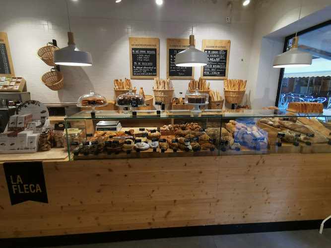 Fotografia tomada fuera de La Fleca - Forn de pa en Sant Feliu de Guíxols, Girona