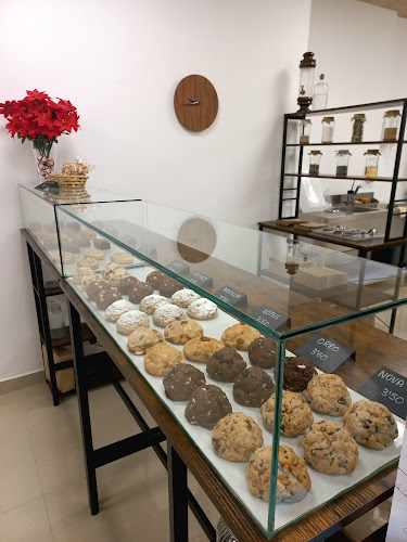 Fotografia tomada fuera de LAULA Rebosteria Sant Feliu de Guíxols - Pastry shop en Sant Feliu de Guíxols, Girona