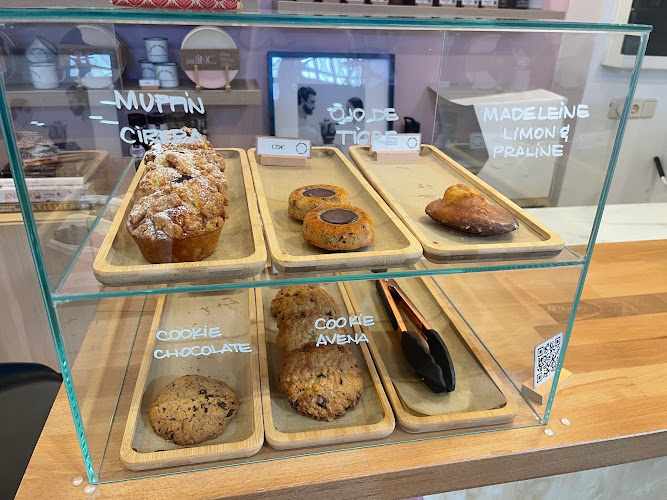 Fotografia tomada fuera de Maison Marcel - Pastelería en Sant Feliu de Guíxols, Girona