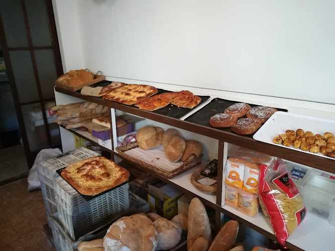Fotografia tomada fuera de Forn Cal Pujals - Forn de pa en Sant Boi de Lluçanès, Barcelona