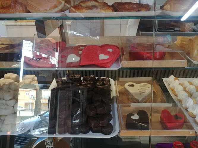 Fotografia tomada fuera de LA TAHONA - Panadería en San Martín de la Vega, Madrid