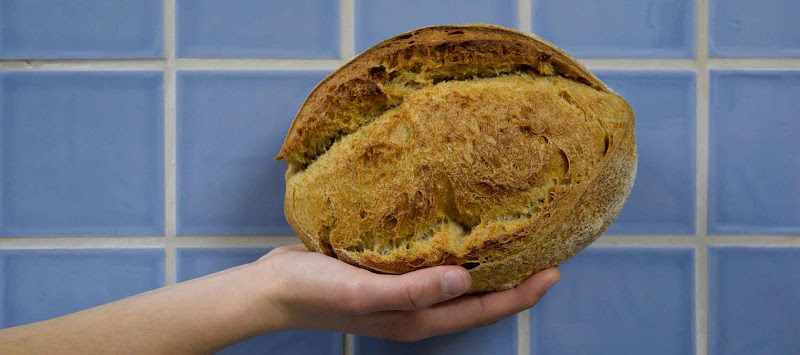 Fotografia tomada fuera de Obrador Al Pan Pan - Pan ecológico - Panadería en Urrez, Burgos