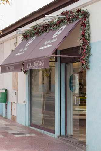 Fotografia tomada fuera de Rafael Llopis Panadería Obrador - Panadería en San Vicente del Raspeig, Alicante