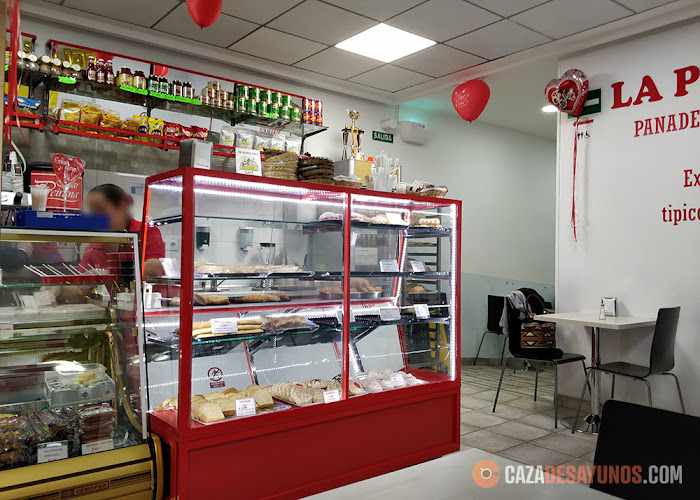 Fotografia tomada fuera de Panaderia La Pereirana - Panadería en Madrid, Madrid