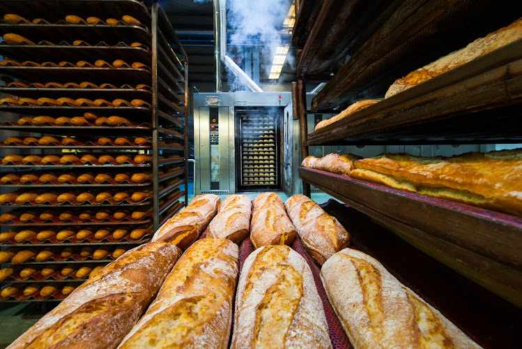 Fotografia tomada fuera de Pan Hidalgo - Panadería en La Juaida, Almería