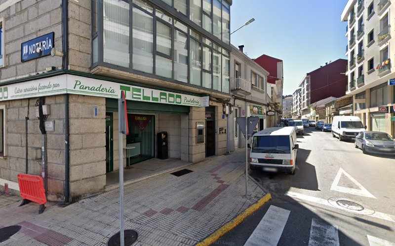 Fotografia tomada fuera de Panadería Tellado - Panadería en Celanova, Orense
