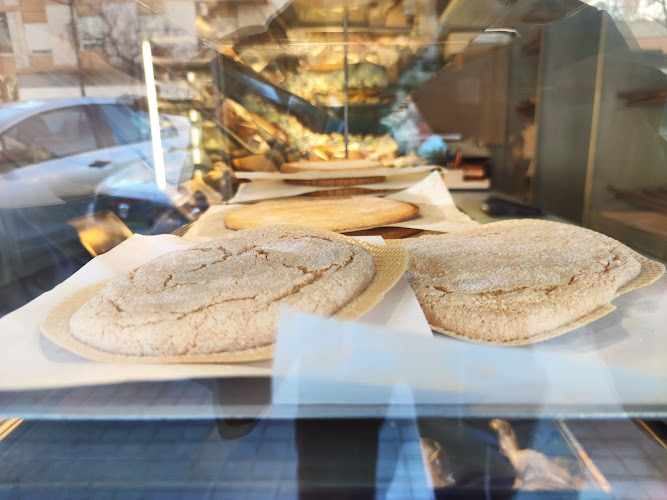 Fotografia tomada fuera de Loga. Pastelería, Bollería - Pastisseria en Valencia, Valencia