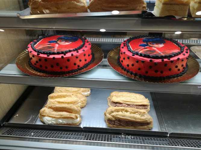 Fotografia tomada fuera de Panadería Pa I Dolços Seguí - Forn de pa en Villalonga, Valencia