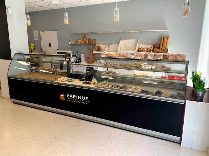 Fotografia tomada fuera de Farinus L’Arrabassada - Pastelería en Tarragona, Tarragona